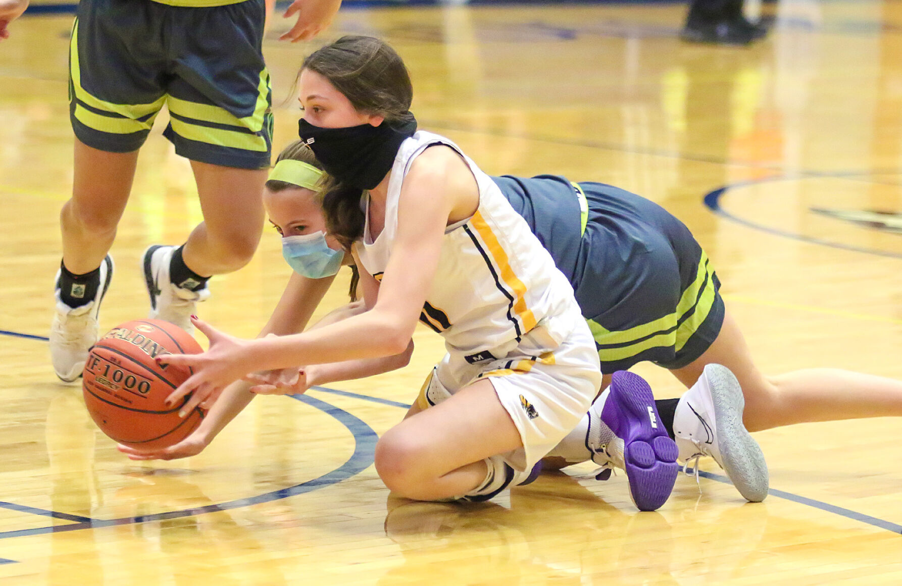 Lindbergh vs. Oakville girls basketball